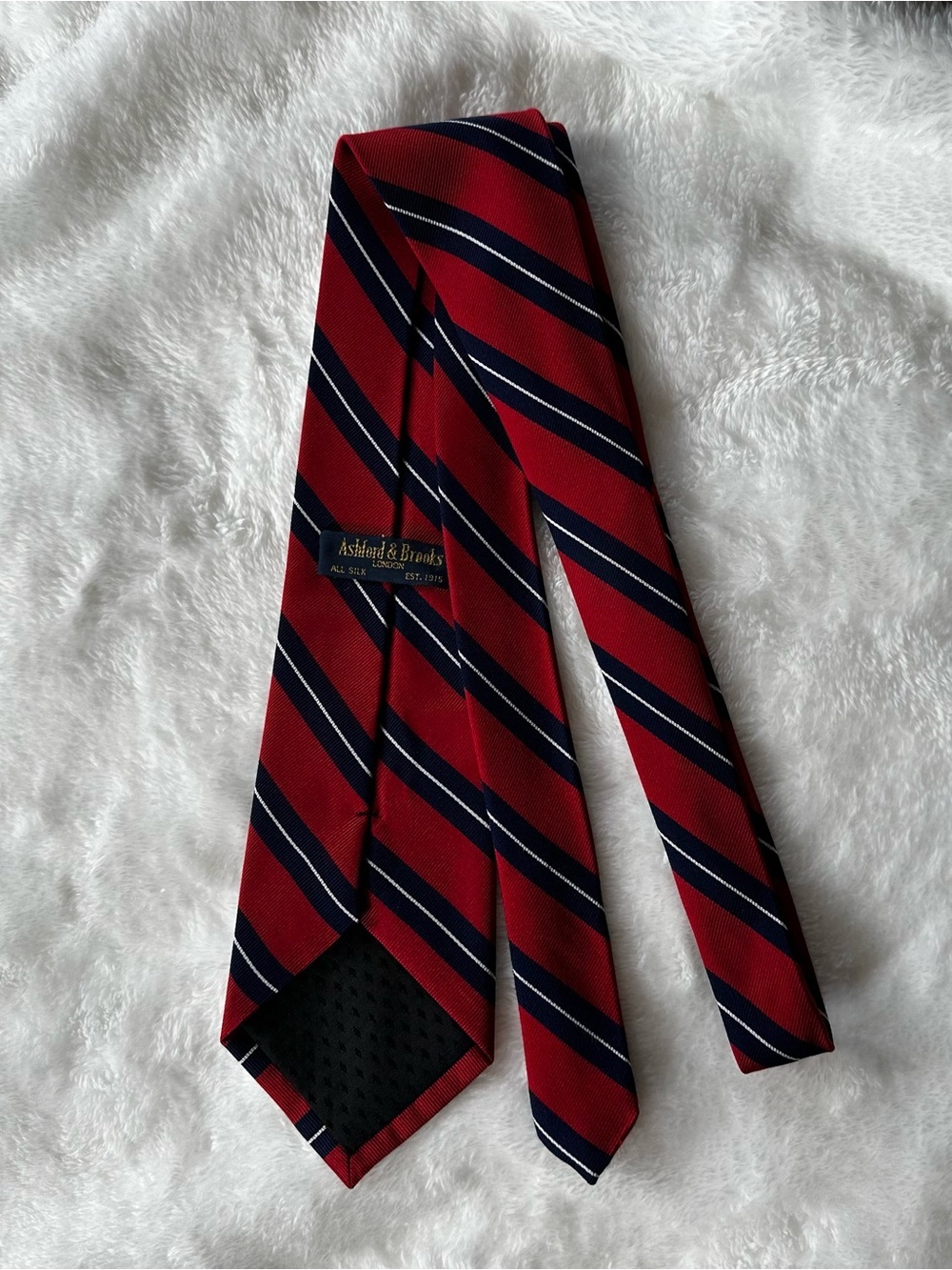 ASHFORD & BROOKS Vintage Red/Navy Striped Handmade Silk Tie Classic Luxury 💛🌟